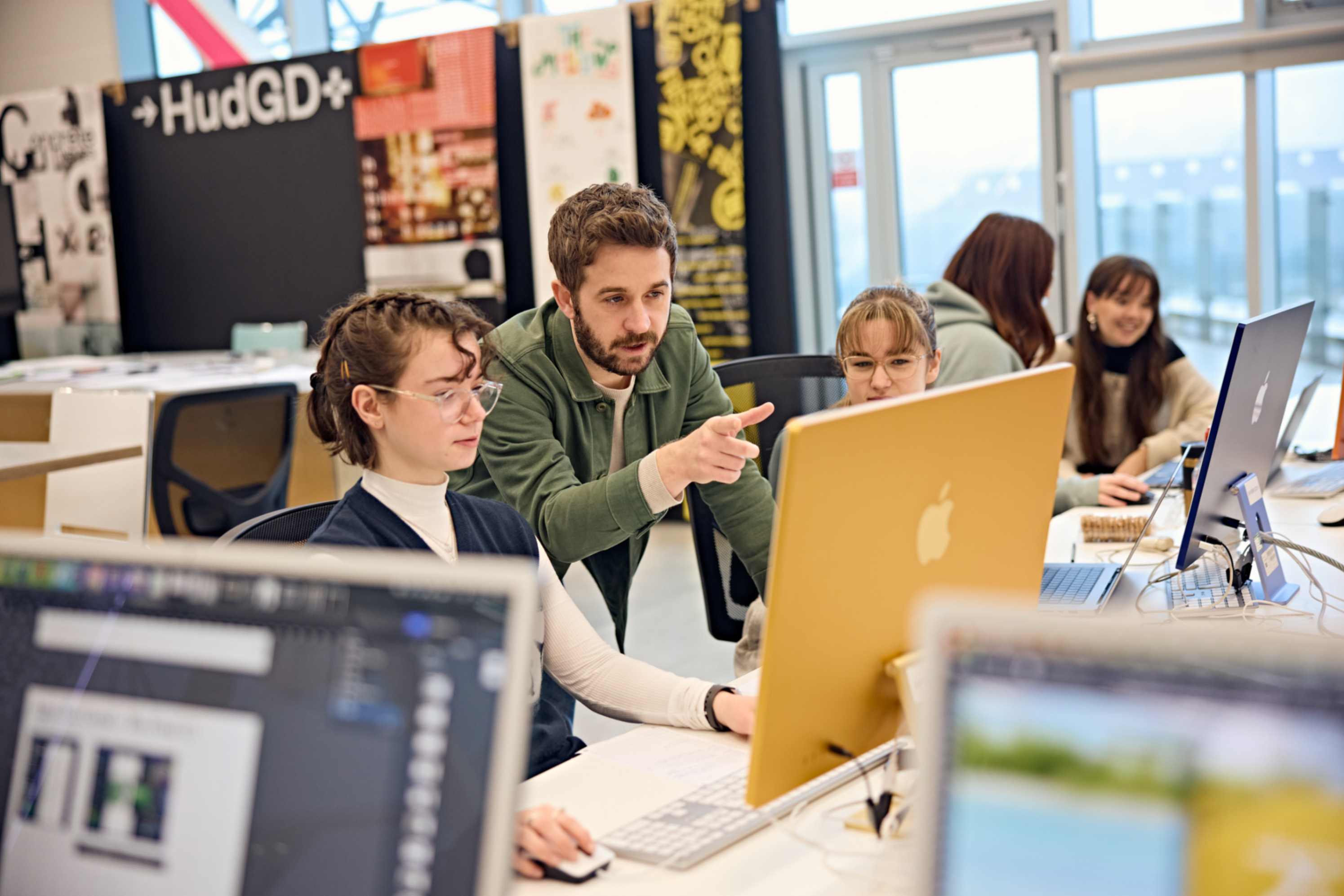 Graphic Design Studio