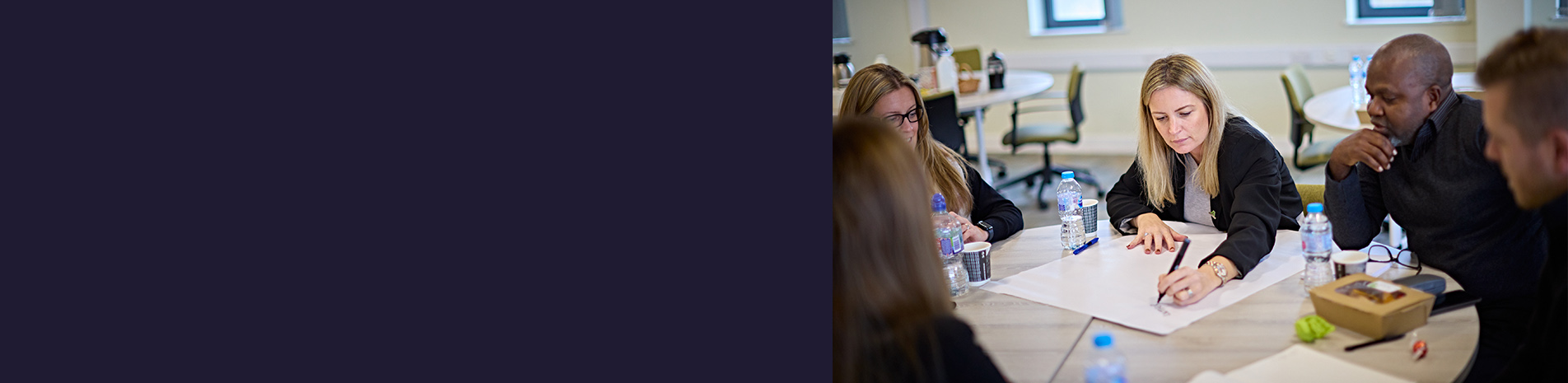businesses working together on the Help to Grow Management programme