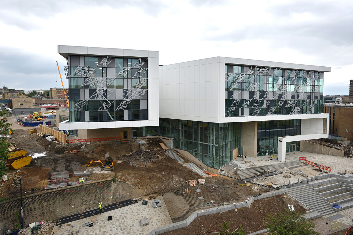 £30m Barbara Hepworth Building