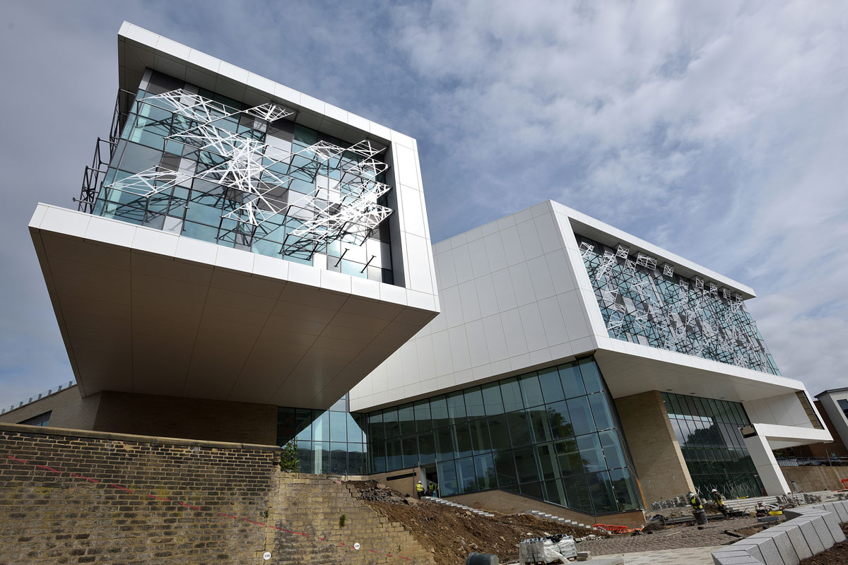 £30m Barbara Hepworth Building