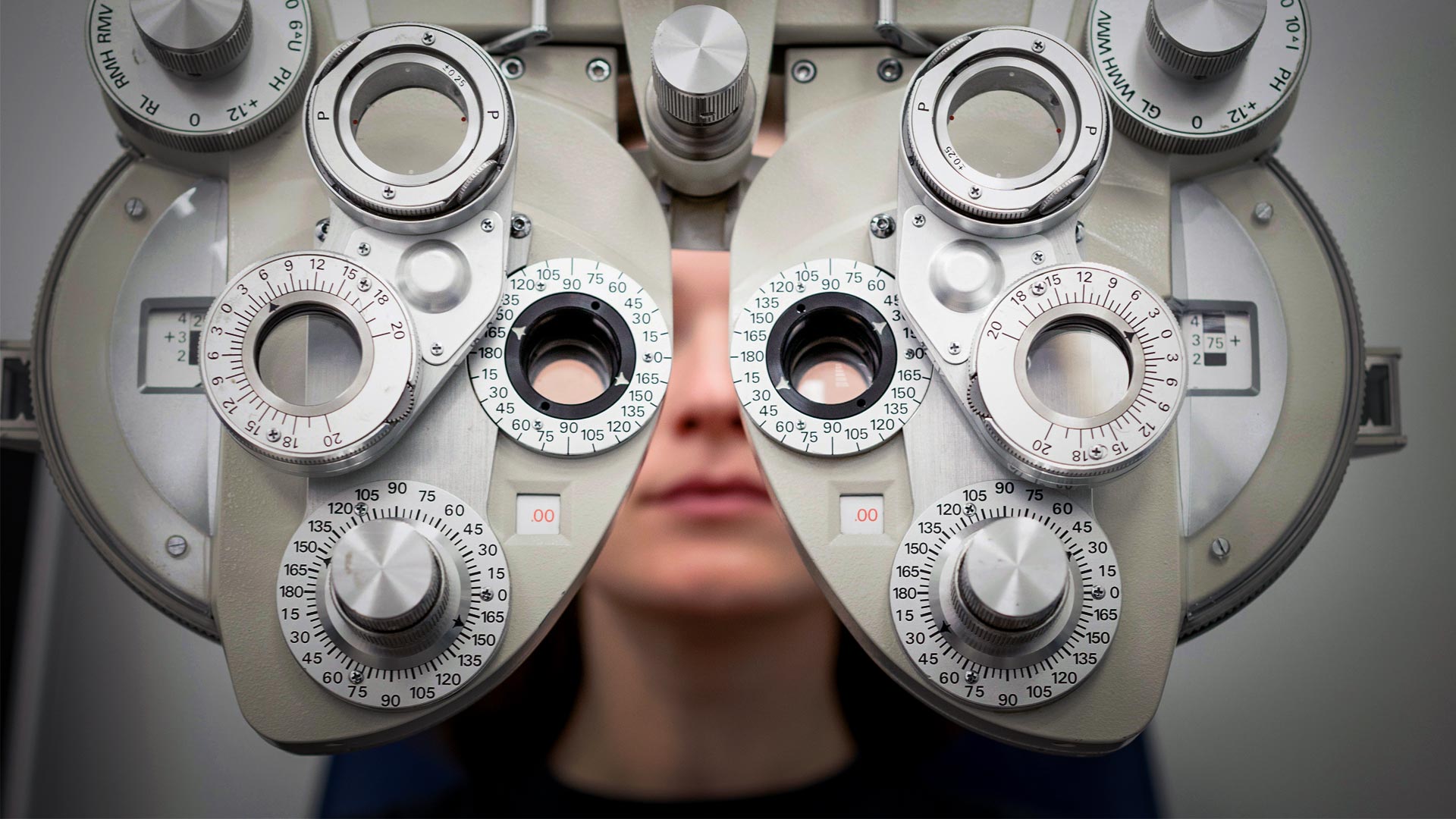 Optometry equipment
