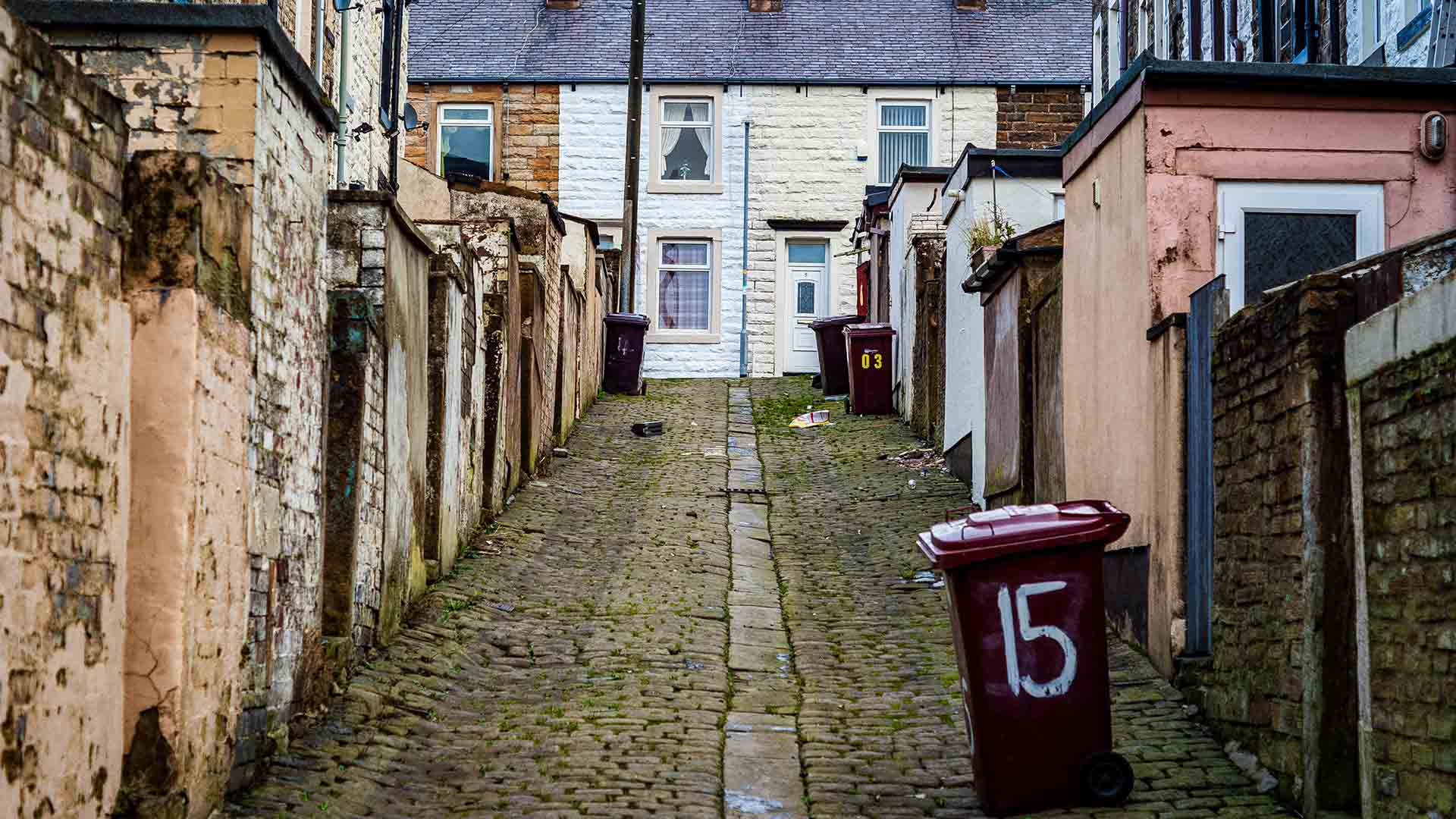 An alleyway between houses